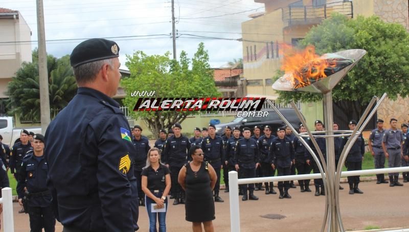 Polícia Militar do 10º Batalhão realiza solenidade em comemoração ao Dia da Bandeira Nacional